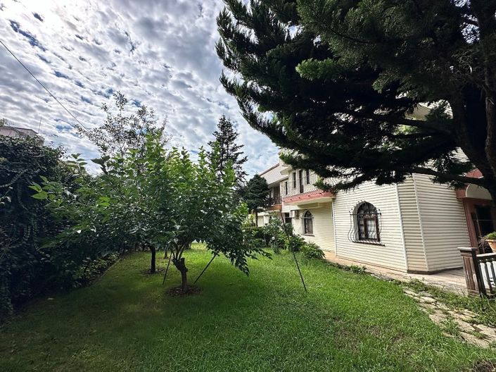 Image No.8-6 Bed House/Villa for sale