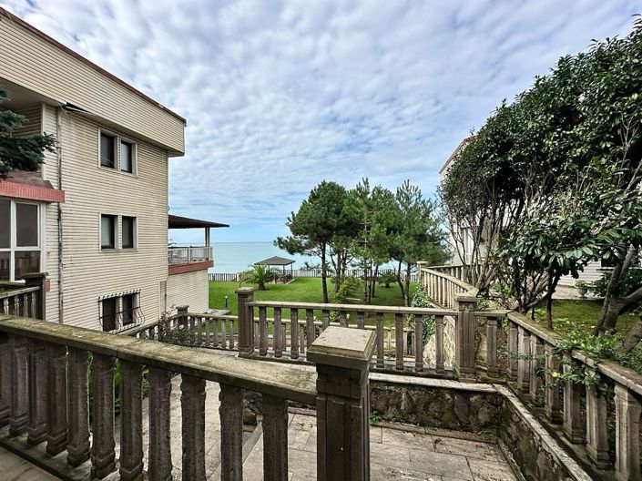 Image No.9-6 Bed House/Villa for sale