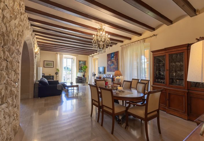 Image No.18-9 Bed House/Villa for sale