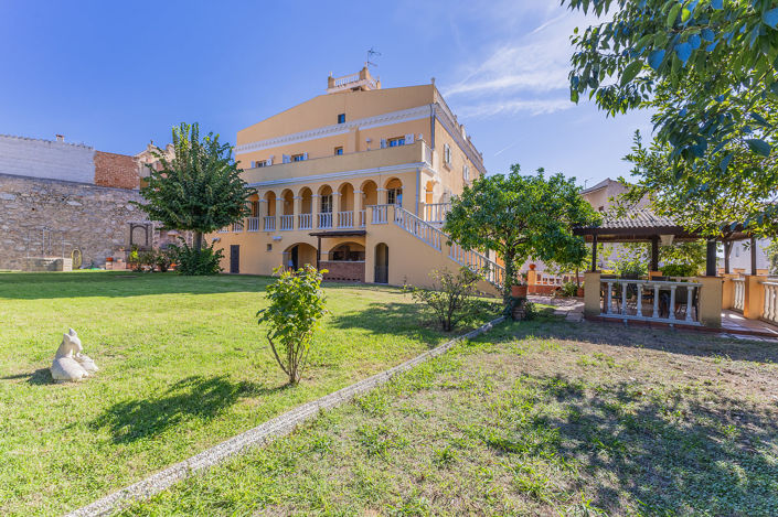 Image No.3-9 Bed House/Villa for sale