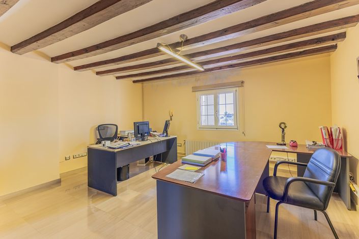 Image No.29-9 Bed House/Villa for sale