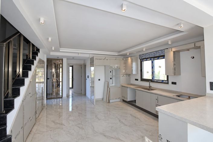 Image No.19-5 Bed House/Villa for sale
