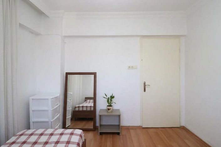 Image No.18-3 Bed Apartment for sale