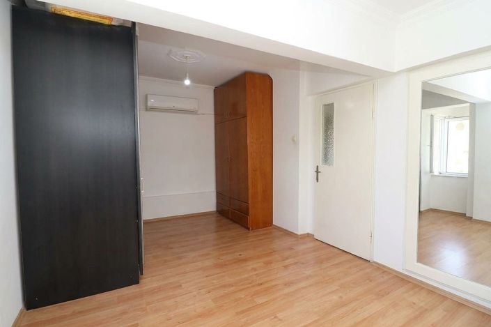 Image No.19-3 Bed Apartment for sale