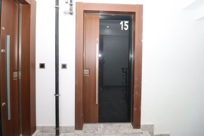 Exterior 9