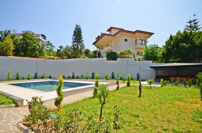 Exterior 7
