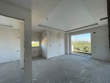 Interior 2