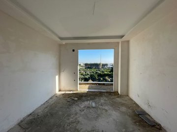 Interior 4