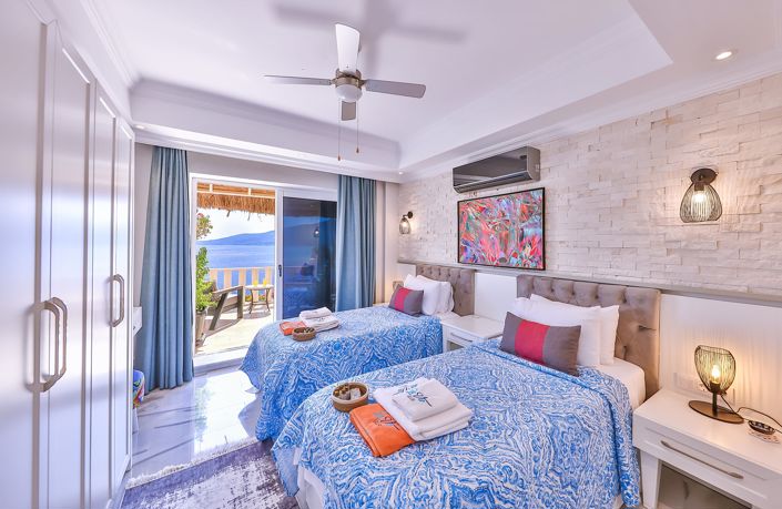 Image No.9-5 Bed House/Villa for sale