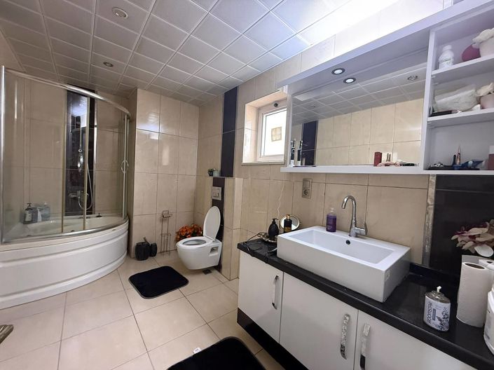 Image No.27-4 Bed House/Villa for sale