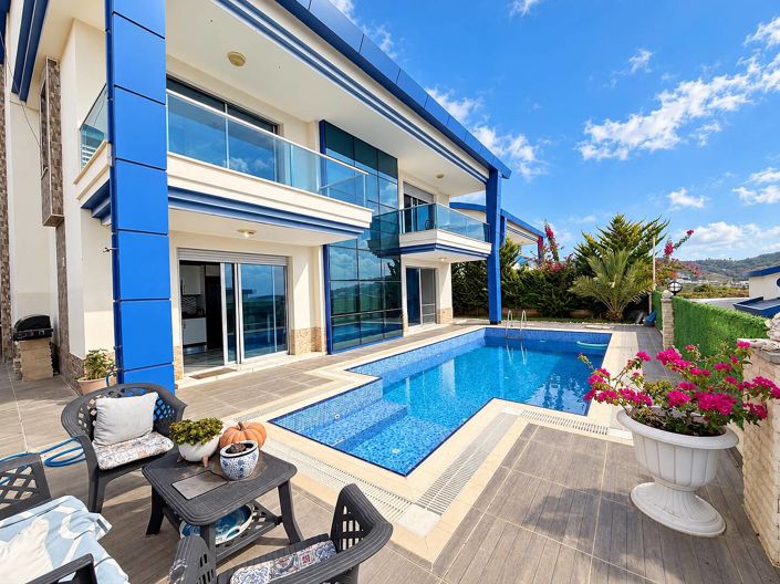 Image No.3-4 Bed House/Villa for sale