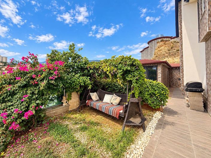 Image No.5-4 Bed House/Villa for sale