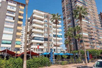 Exterior 8