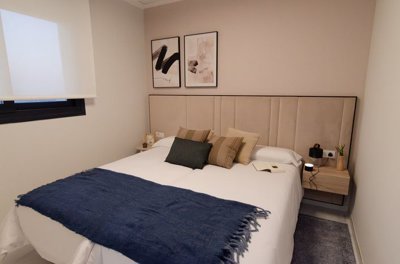 Interior 5