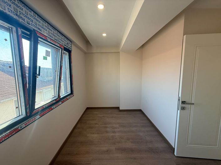 Image No.9-1 Bed Apartment for sale