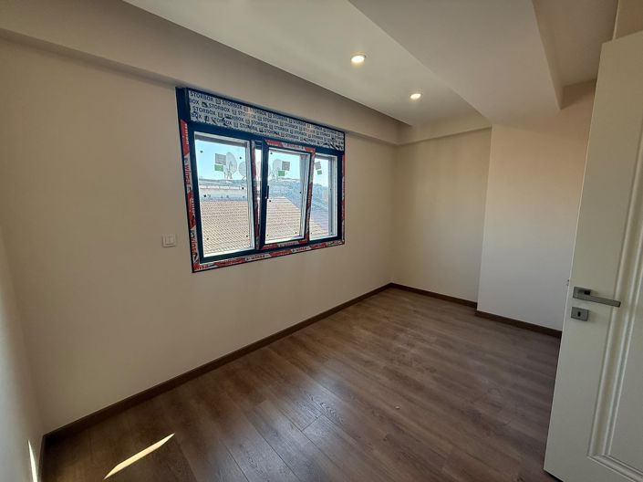 Image No.8-3 Bed Apartment for sale