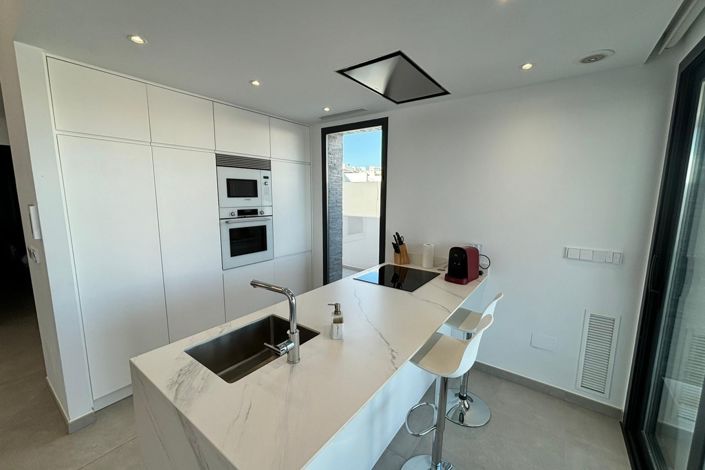 Image No.15-3 Bed Villa for sale