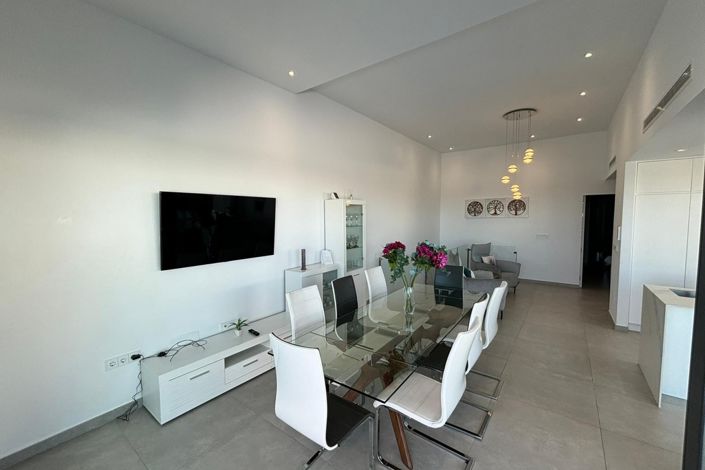 Image No.16-3 Bed Villa for sale