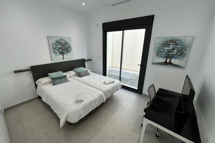 Image No.21-3 Bed Villa for sale