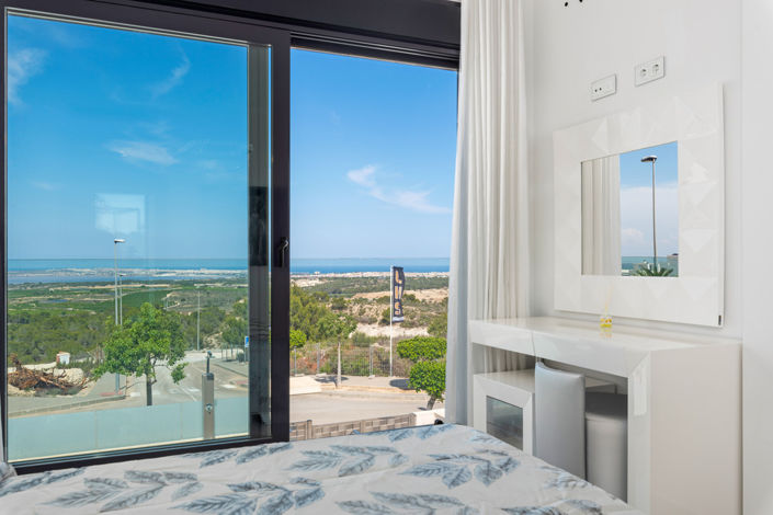 Image No.18-5 Bed Villa for sale