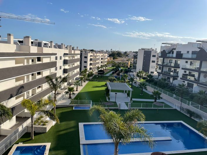 Image No.10-Penthouse de 2 chambres à vendre à Villamartin