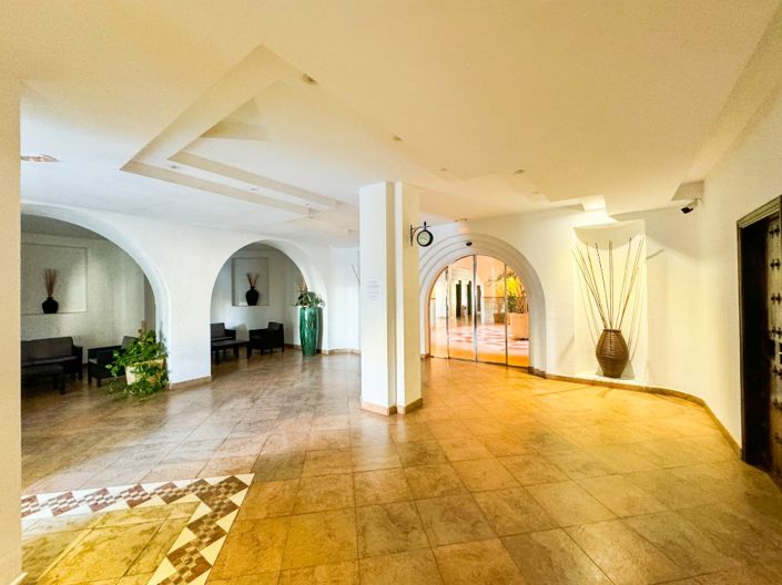 Image No.38-3 Bed Apartment for sale