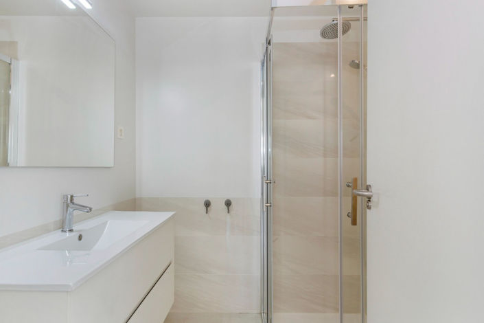 Image No.18-3 Bed Penthouse for sale