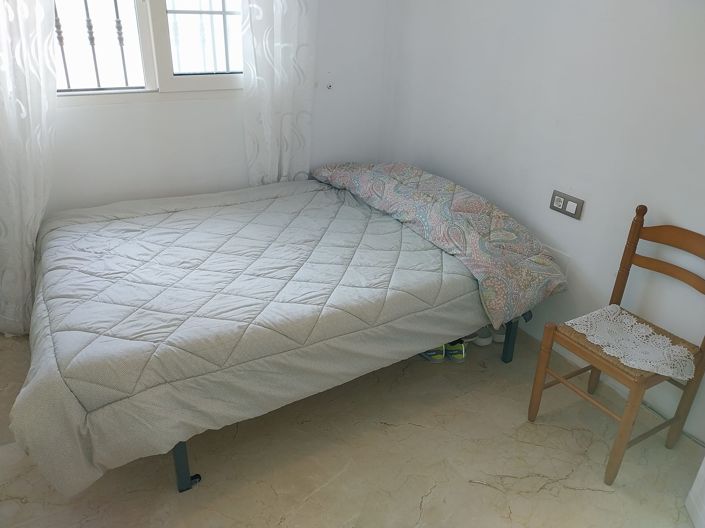 Image No.17-3 Bed Townhouse for sale