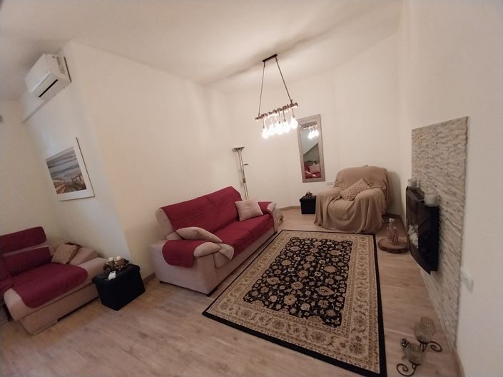 Image No.29-3 Bed Townhouse for sale