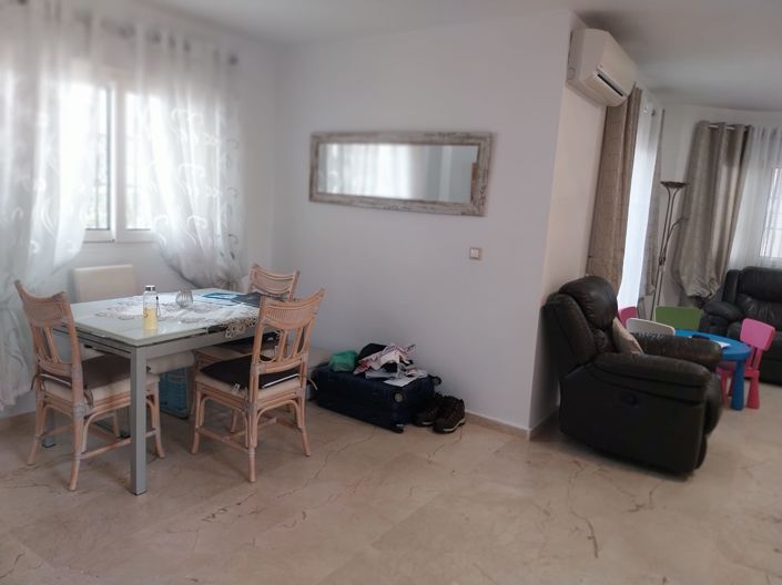 Image No.3-3 Bed Townhouse for sale