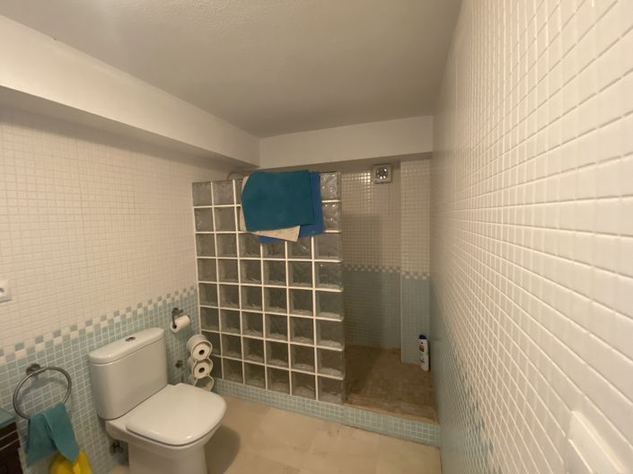 Image No.30-4 Bed Villa for sale