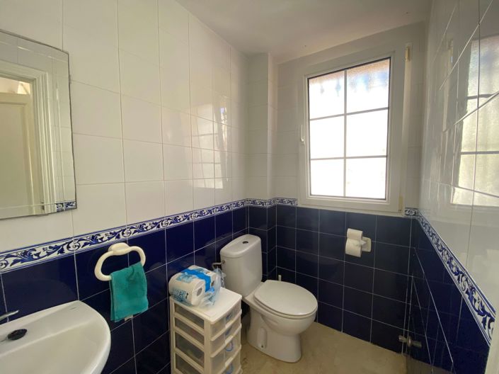 Image No.9-4 Bed Villa for sale