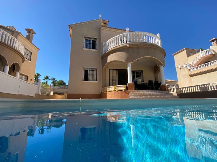 Image No.1-Villa de 3 chambres à vendre à Villamartin