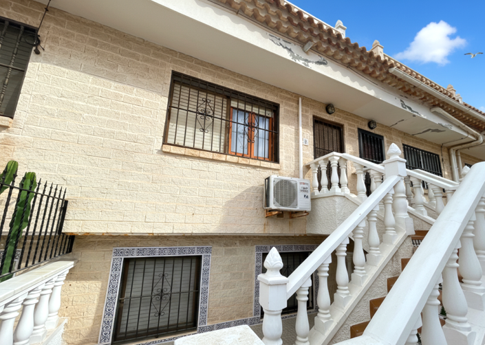 Image No.1-3 Bed Apartment for sale