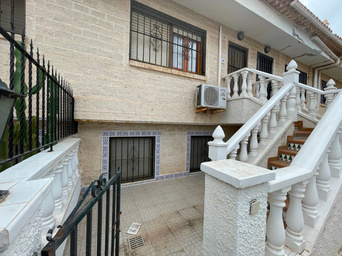 Image No.47-3 Bed Apartment for sale