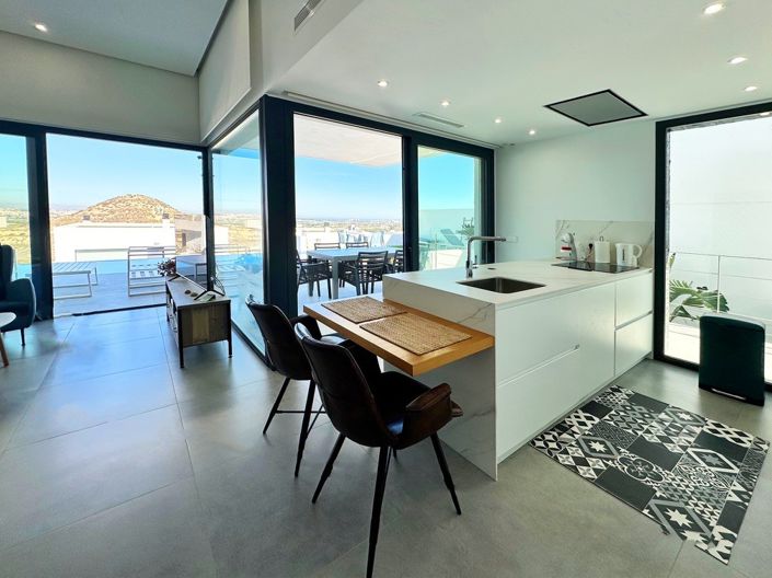 Image No.22-3 Bed Villa for sale