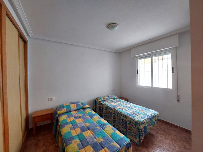 Image No.14-3 Bed Townhouse for sale