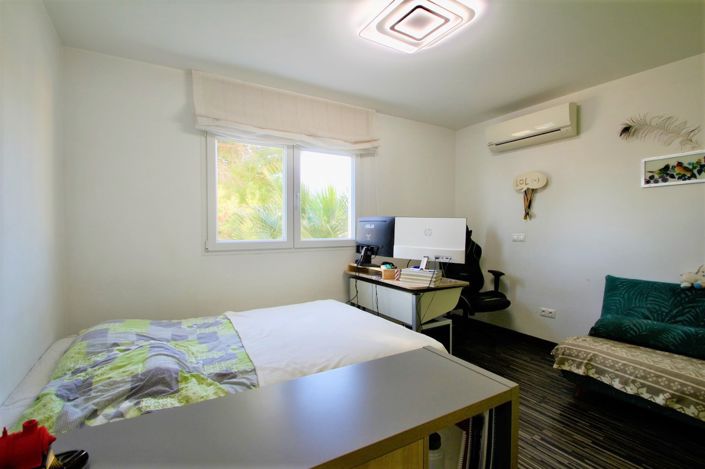 Image No.12-3 Bed Villa for sale