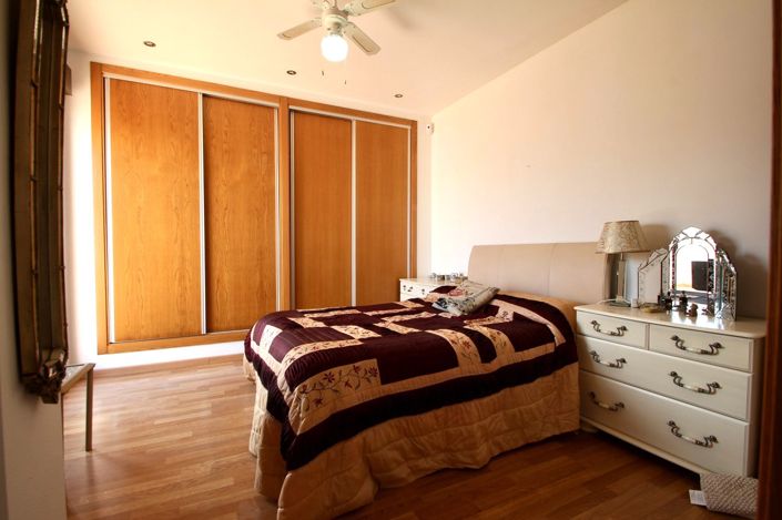 Image No.9-2 Bed Villa for sale