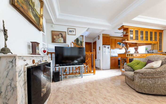 Image No.10-3 Bed Villa for sale