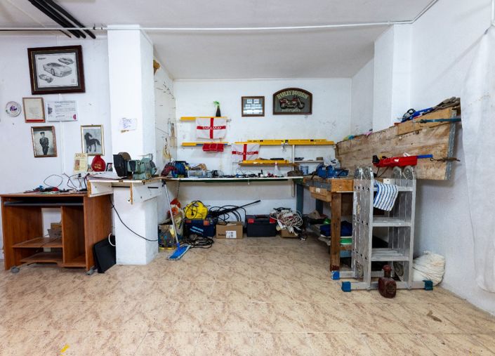 Image No.34-3 Bed Villa for sale