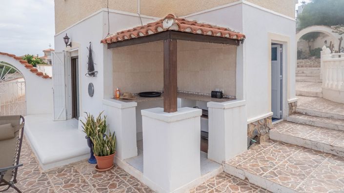 Image No.29-5 Bed Villa for sale