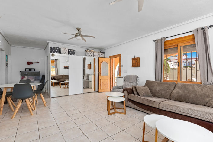 Image No.5-Villa de 5 chambres à vendre à Ciudad Quesada