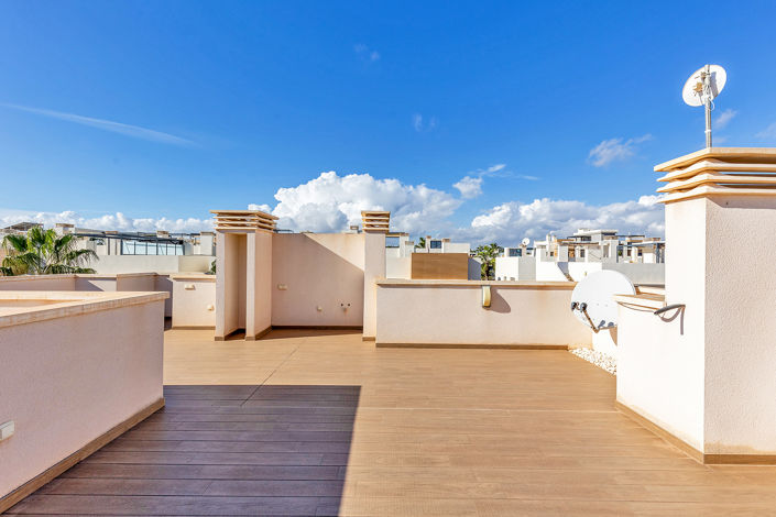 Image No.34-5 Bed Villa for sale