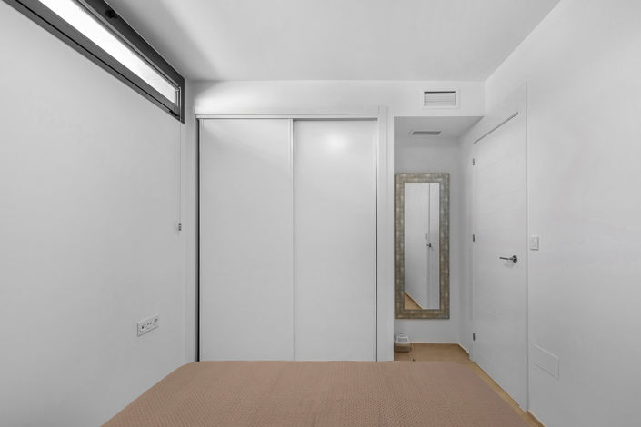 Image No.45-5 Bed Villa for sale