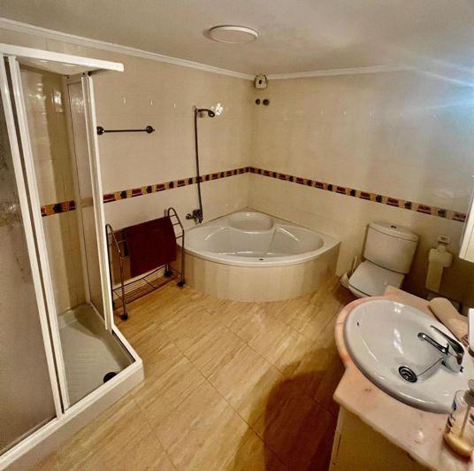 Image No.18-5 Bed Villa for sale