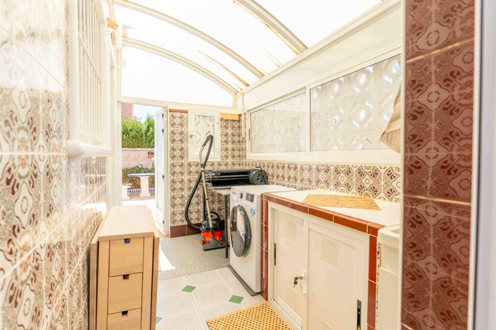 Image No.33-3 Bed Villa for sale