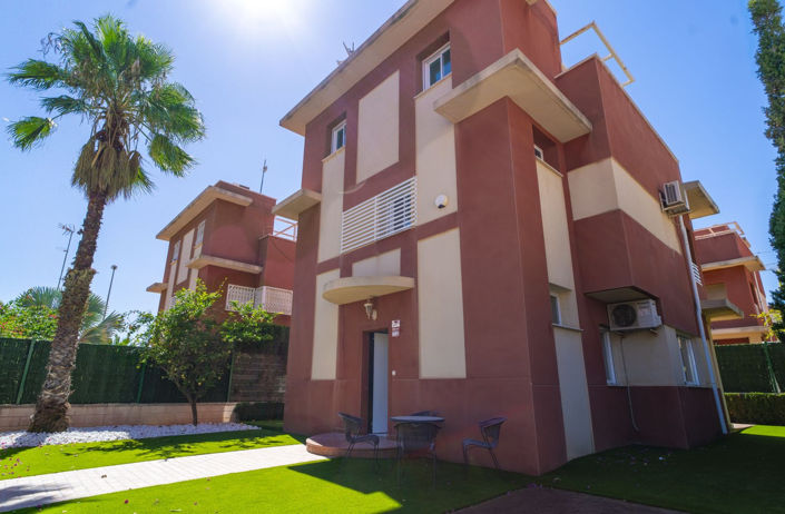 Image No.1-4 Bed Villa for sale