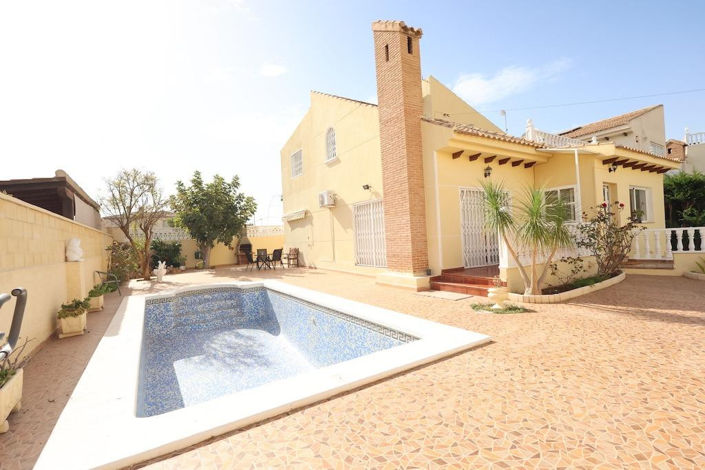 Image No.1-Villa de 4 chambres à vendre à Orihuela
