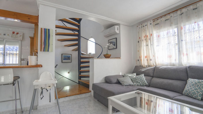 Image No.12-Villa de 4 chambres à vendre à Villamartin